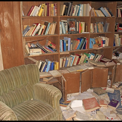 im Lesezimmer : Anna L., Lost Place