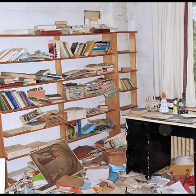 noch ein Arbeitszimmer : Anna L., Lost Place