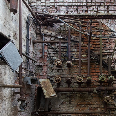 zum Teil stehen die Anlagen im Freien : Abandoned, Brauerei, Bärenquell, Industrie