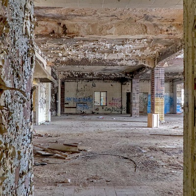 leere Halle : Brotfabrik, Oranienburg
