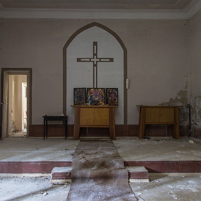 IMG 9396 CR2-LR : Friedhof, Lost Place, Trauerhalle