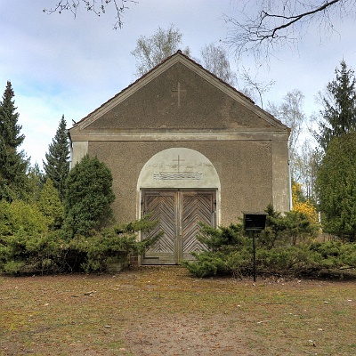 IMG 9500 1 2 3 4 : Friedhof, Lost Place, Trauerhalle