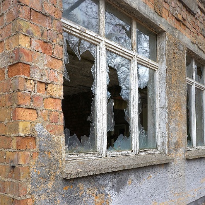 nichts bleibt heil : GSSD, Kaserne, Lost Place