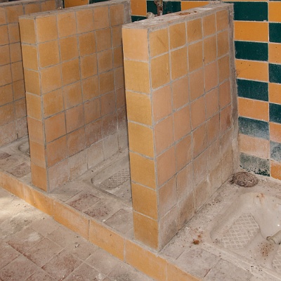 die Toiletten der Truppe : GSSD, Lost Place