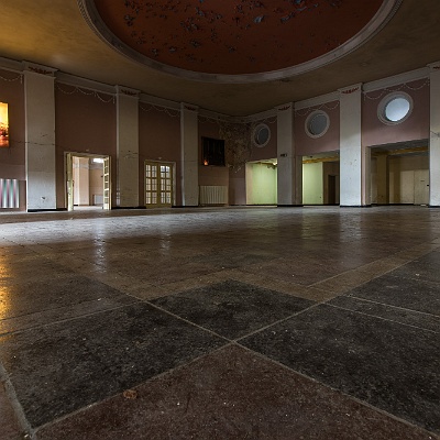 der Theatervorraum : GSSD, Lost Place