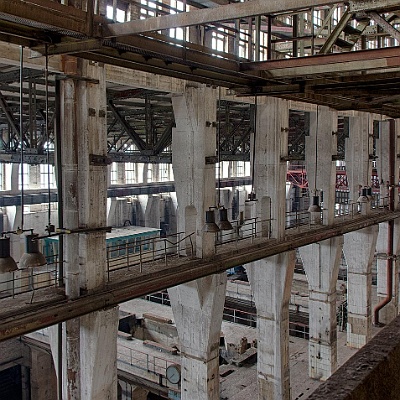 Haus der Rohre : Kohle, Kraftwerk, Rohre