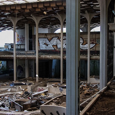 Haupthalle : Halodovo, Hotel, Kroatien, Lost Place