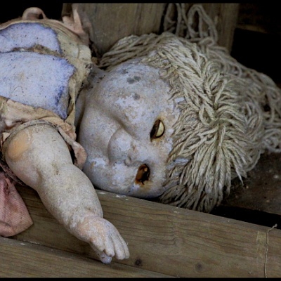 als ob sie schafen, : Puppe, Puppenfabrik