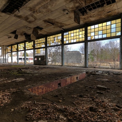 KFZ Wartungshalle : GSSD, Kaserne, Schießschule