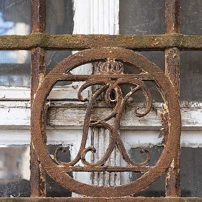 PC006255-LR2K : Abandoned, Lost Place, Schloss Promnitz