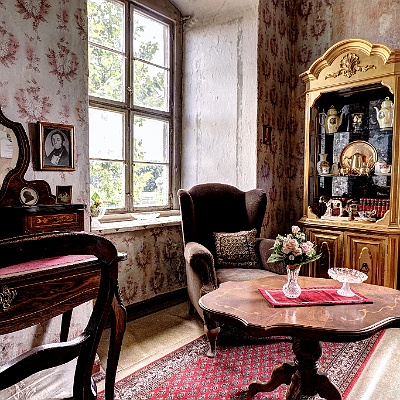 PC006374 5 6 7 8 : Abandoned, Lost Place, Schloss Promnitz