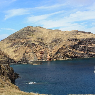 imposante Felsenküste bei Canical : Madeira