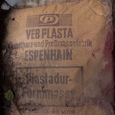 die Grundlage der Produktion : Beschläge, Fabrik, Lost Place