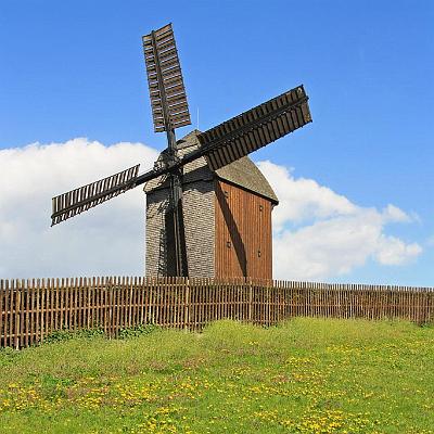 Bockwindmühle in Berlin : Sommer, Windmühle