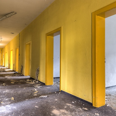 im Flur : Lost Place, Pflegeheim