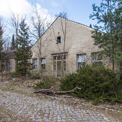 Betreutes Wohnen : Lost Place, Pflegeheim